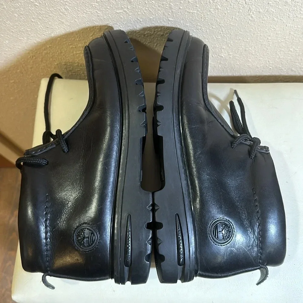 Timberland Chukka boots size 10M